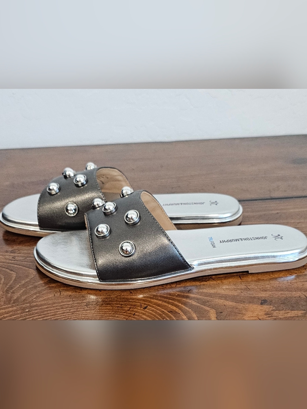 Johnston & Murphy Grey Slide Mules w/Silver Stud Details Women's Shoes Sz 6.5M - Picture 5 of 10